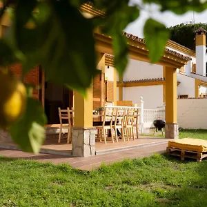 Namawa Surfhouse , Chiclana de la Frontera España