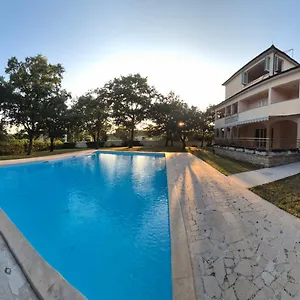 Pansion Oliva 3*, Krnica Croacia